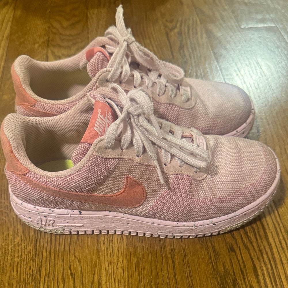 Nike Light Pink Sneakers